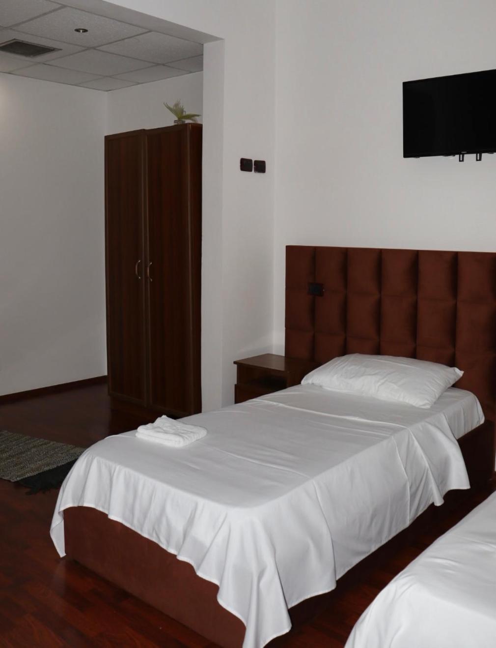 Grand Hotel Krujë 外观 照片