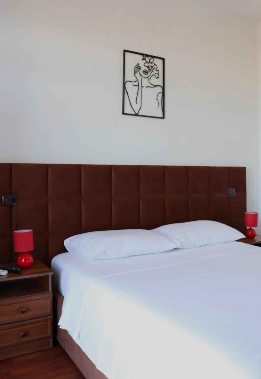 Grand Hotel Krujë 外观 照片